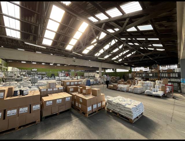 2,356.40M² WAREHOUSE TO LET IN EPPING INDUSTRIAL